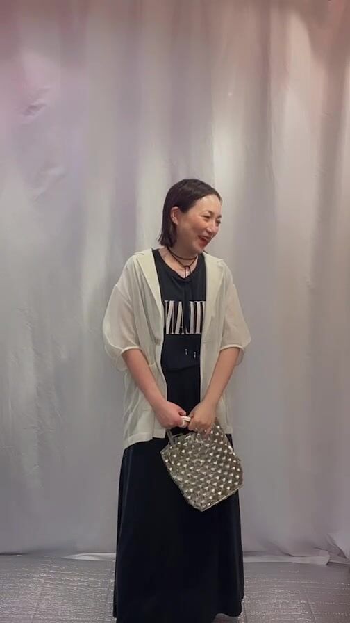 2025/6/11
ミチコ店長ライブ
@qbcprivate 

#qbcshop #selectshop #セレクトショップ #MH #eimeelaw #johnbull #cloche #tranoi #oops #anana #antgauge #nats #casselini #hwyl #ball&chain #kittle #bab #cafune#passione#cyan#chignon#yenn#sugarrose#大人カジュアル #インスタライブ #qbcスタッフコーデ  @qbcprivate #森小路 @qbc_memory #堺鉄砲町